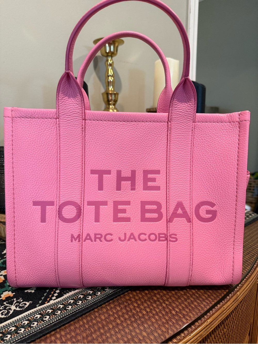 Marc Jacobs Bubble Gum pink ‘The Tote Bag' 100% real Leather Tote - Picture 3 of 6